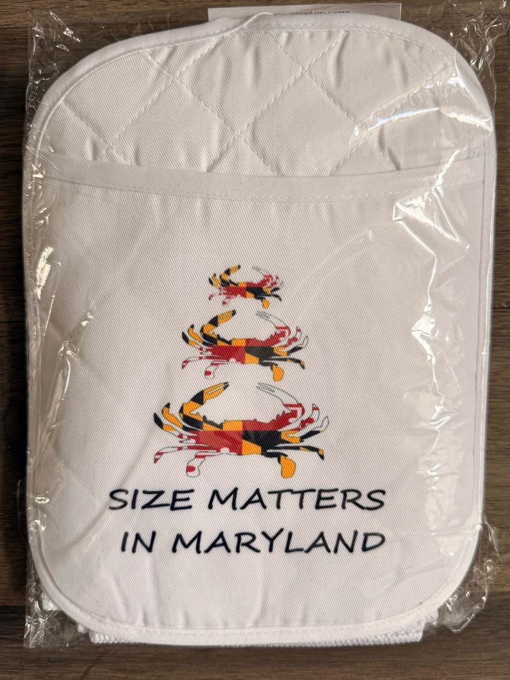 Size Matters in Maryland White Oven Mitt Kitchen Towel - State Flag Crab Design